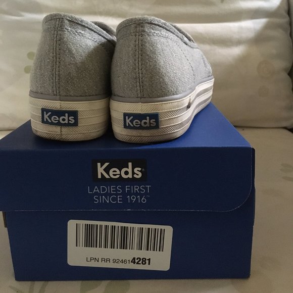 Keds Triple Decker Sneaker in Sparkle Grey in 7.5 - Picture 3 of 5
